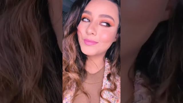 Swatch Satin lipstick Golden rose - Jihane Oumha смотреть онлайн