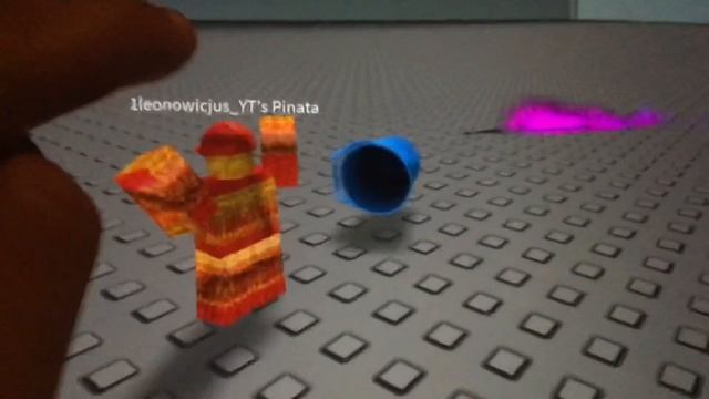 Roblox how to drop gear mobile 2020 finger shown смотреть онлайн