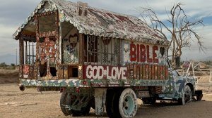 Город бомжей каньоны и мертвое озеро