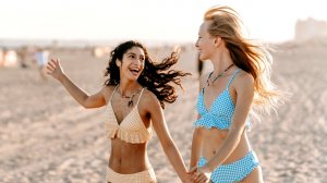 ПОДРУЖКИ в БИКИНИ!.mp4