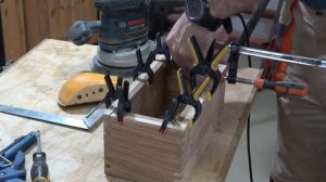 Режем ящичные шипы на шипорезке CMT 300