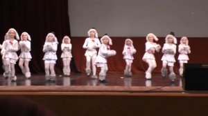 Танец " СОБАЧЕК"