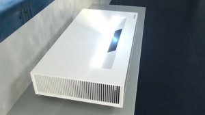 Лазерный 4K проектор LG CineBeam HU85L