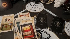 ДУМАЕТ ЛИ ОН О ВАС? ТАРО