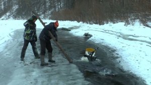 Утопили Снегоход BRP Summit, а как достать из полыньи???)))