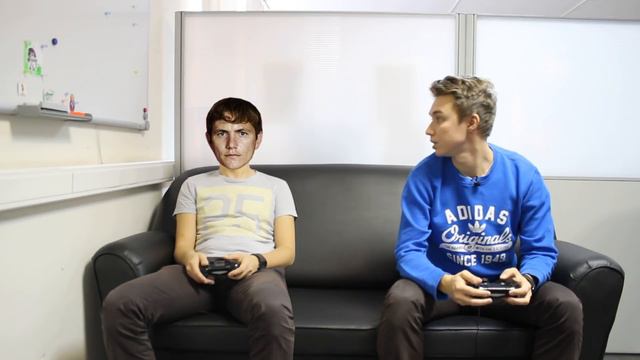 Футболисты РФПЛ играют в FIFA-16