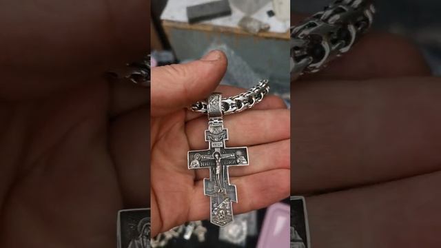 Цепь Рамзес 100 гр и крест 35 гр, серебро 925 пробы смотреть онлайн