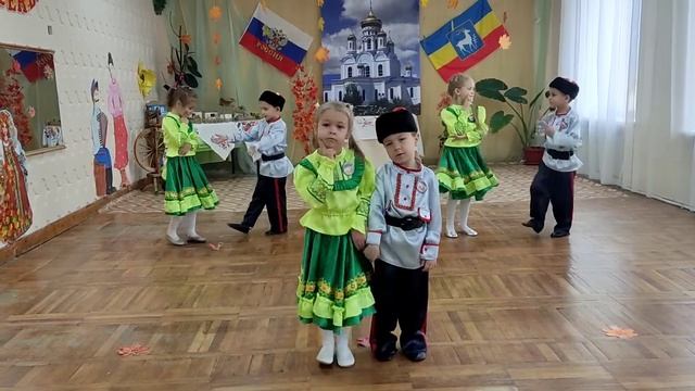 Казачий танец "Варенька" МБДОУ детский сад 36 г. Шахты смотреть онлайн