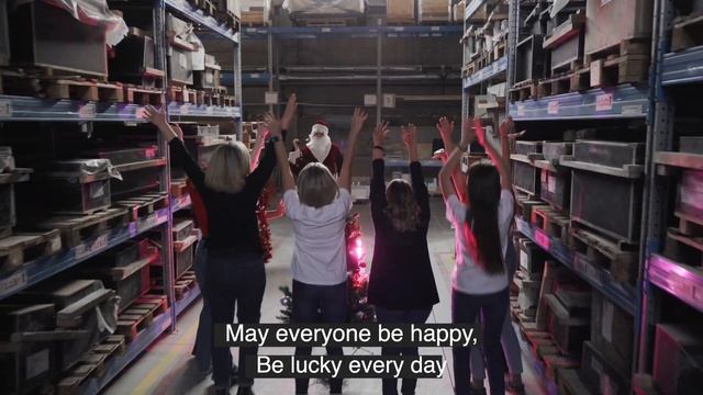 Merry Christmas and Happy New Year From the Pyrotek Russia Team смотреть онлайн