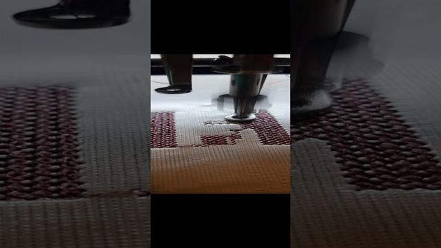 Завораживает можно смотреть вечно. Вышивка на футболке.