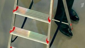 Как выбрать стремянку. Жить здорово! Фрагмент выпуска от 26.06.2015