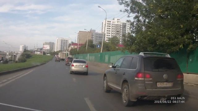 volkswagen touareg гос номер А929УВ174 смотреть онлайн