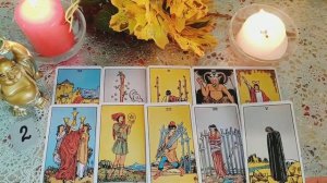 Объявится ли мужчина? Позвонит? Напишет? Гадание на картах Таро