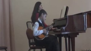 Игра на домре. Конкурс"Юный виртуоз" 2012г. Сергей Гордиенко.