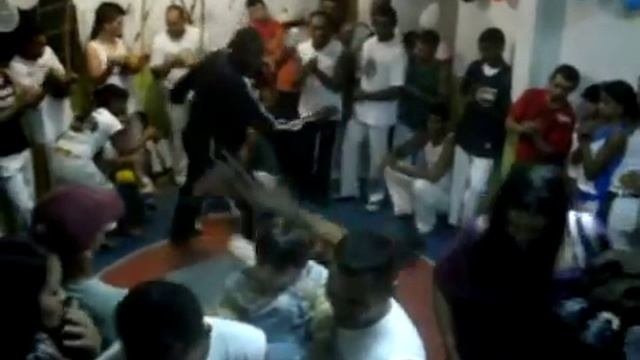 Grupo jangada Capoeira смотреть онлайн