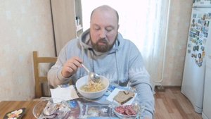 MUKBANG RUSSIA. EATING CHICKEN SOUP. МУКБАНГ РОССИЯ. ИТИНГ КУРИНЫЙ СУП. ASMR. АСМР. 먹방