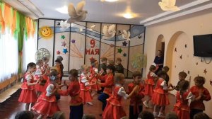 Подготовительная группа танец Вася Василек