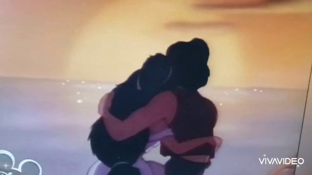 Жасмин и Алладин убегая смотреть онлайн