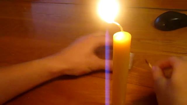 Обзор Свеча столовая ароматическая.  Горит (8+/1) час