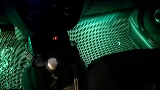 RGB подсветка ног LEDZILLA режим работы под музыку 2 смотреть онлайн