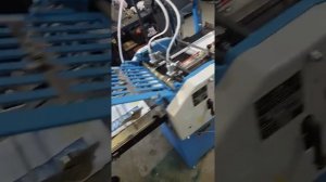 Фальцевальная машина GUK с клеевой системой TKF - 2Х в действие.