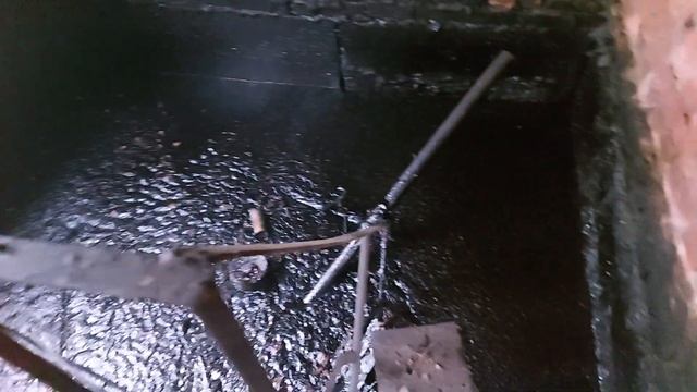 Мазут  Разогрев и откачка осуществляем сами . 79168557270