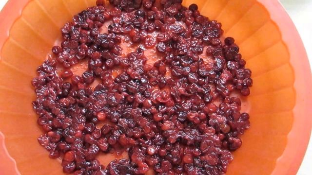 Пирог с брусникой