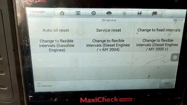 Se ENCENDIÓ este TESTIGO ?OIL -RESET OIL / RESET OIL Usando el ESCANER AUTEL 808/VW POLO смотреть онлайн