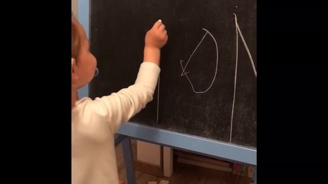 Ребёнок в 2.2 . Учимся писать цифры смотреть онлайн
