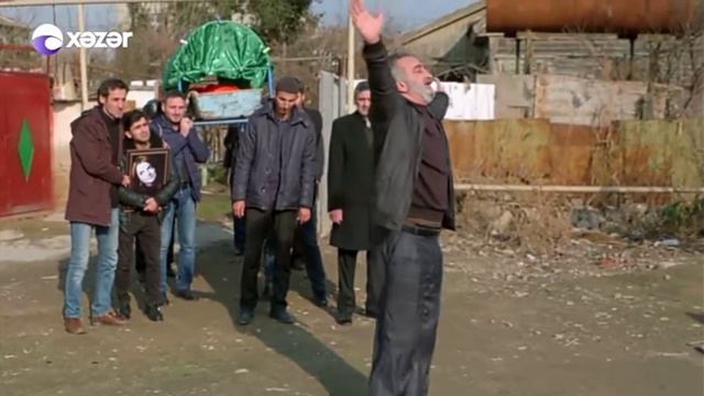 Отец должен был танцевать на свадьбу дочери, но судьба улыбнулся иначе и отец танцевал на поховны😭😭 смотреть онлайн