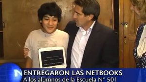 CANAL 12 T.Lauquen-Entrega de netbook