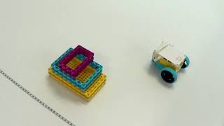Объезд препятствия  тележкой из набора LEGO® Education SPIKE™ Prime