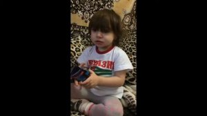 Арина поет "ой ду ду ду ду ду ду, потерял пастух дуду")))))
