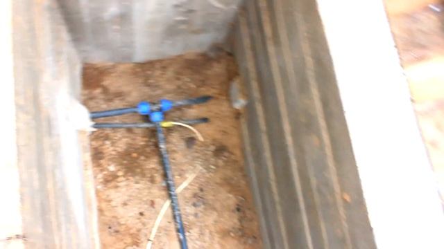 Простой способ утеплить скважину. Как не дать замерзнуть скважине. смотреть онлайн