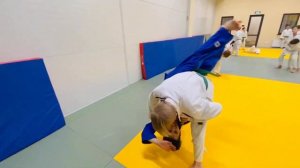 O Goshi (скоростные набрасывания)