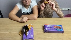 Arina и Danil Пробуют Печенья￼ Milka ￼