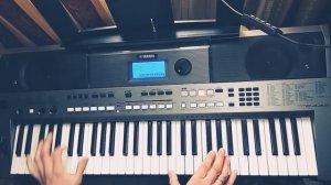 КАК играть Nirvana.Smells Like Teen Spirit🎸 на синтезаторе(piano cover)
