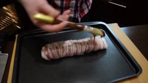 Мясной ролл с сыром и беконом
