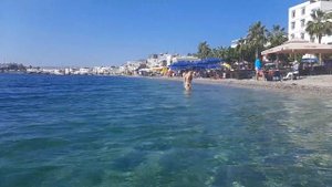 Центральный пляж города Бодрум. Почти Греция, но есть и свой колорит! Прозрачно чистое море без вол