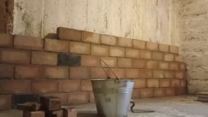 как заложить кирпичами старую стену сама ложу кирпичи how to create wall from the brigs do bymyself