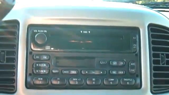 SOLD 2004 Ford Escape - V1587B смотреть онлайн