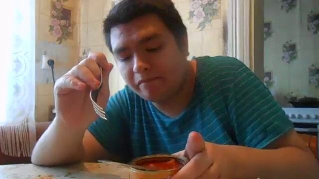 Пробуем консервы бычки в томате смотреть онлайн