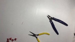 Как сделать браслет своими руками | Браслет из проволоки и бусин