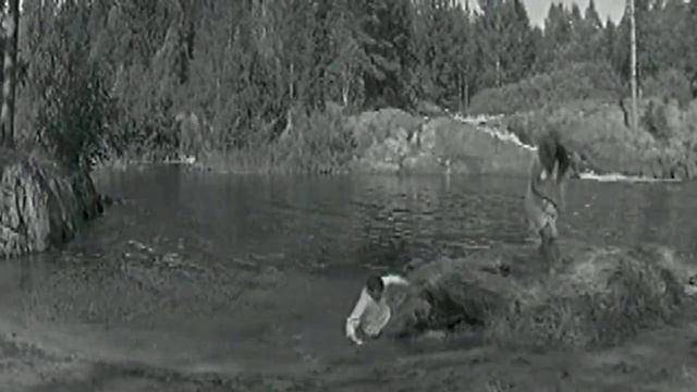 "Андрей Мартынов" 1972' "А зори здесь тихие" смотреть онлайн