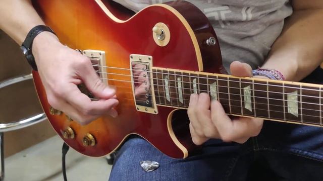 Gibson Les Paul Standard Cherry Sunburst смотреть онлайн
