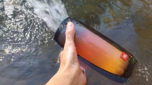 JBL Pulse 4 - Water Test