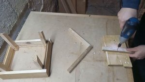 Простая кормушка для птиц своими руками из дерева Как сделать кормушку для птиц . Bird feeders