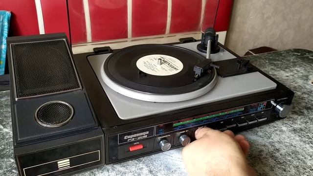 Демонстрация работы проигрывателя Серенада-209 смотреть онлайн