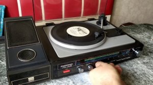 Демонстрация работы проигрывателя Серенада-209