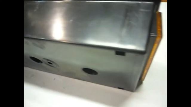 Фонарь задний МАЗ правый 7462-3716 -08 смотреть онлайн